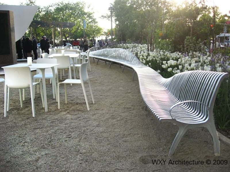 Half Dose #95: Zipper Bench 